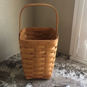 Longaberger Basket 🧺
